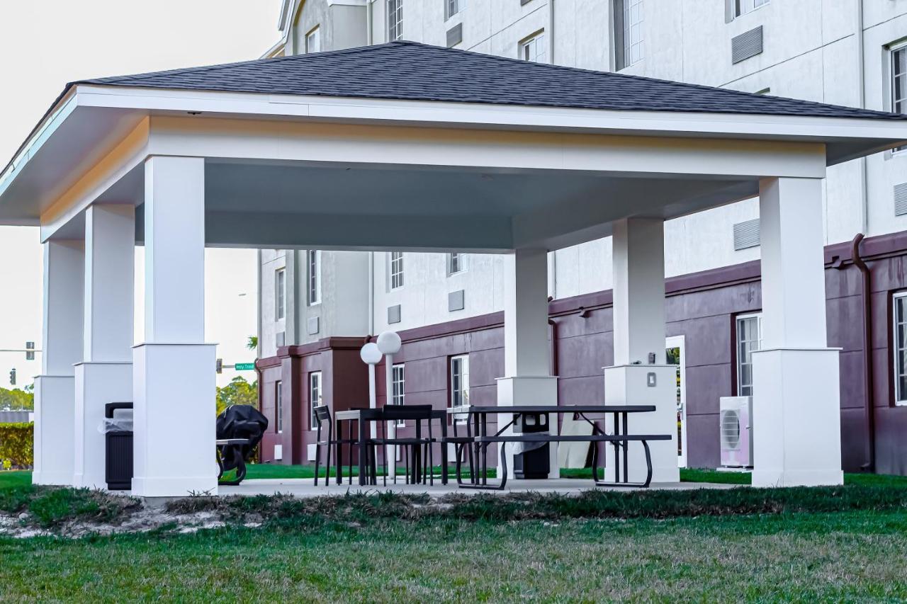 Candlewood Suites Melbourne/Viera By Ihg Esterno foto